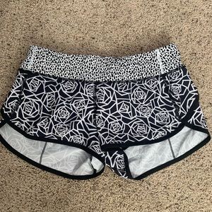 Lululemon speed up running short